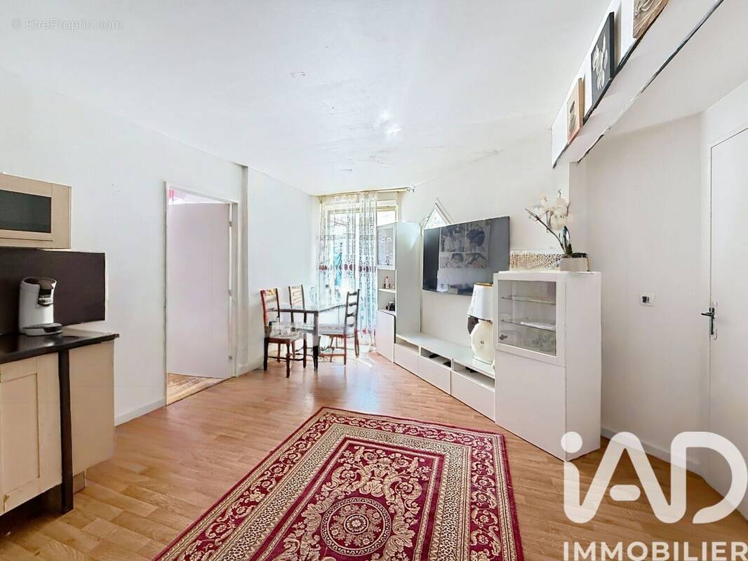 Photo 1 - Appartement à VILLETANEUSE