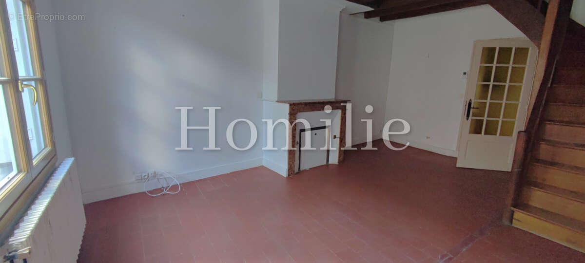 Maison à MONTRICHARD