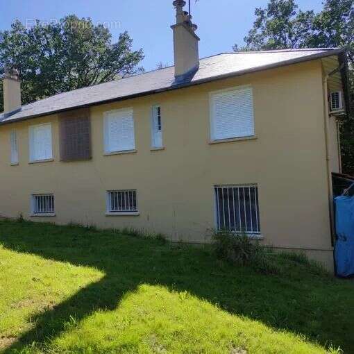 Appartement à VERNOU-LA-CELLE-SUR-SEINE