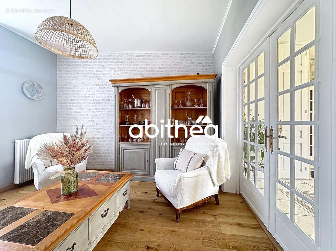 Maison à COURRIERES