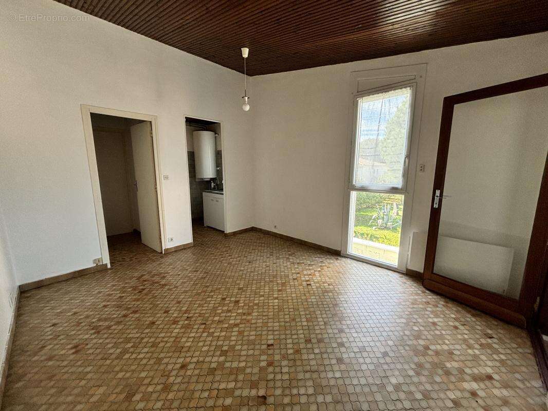 Appartement à VAUX-SUR-MER