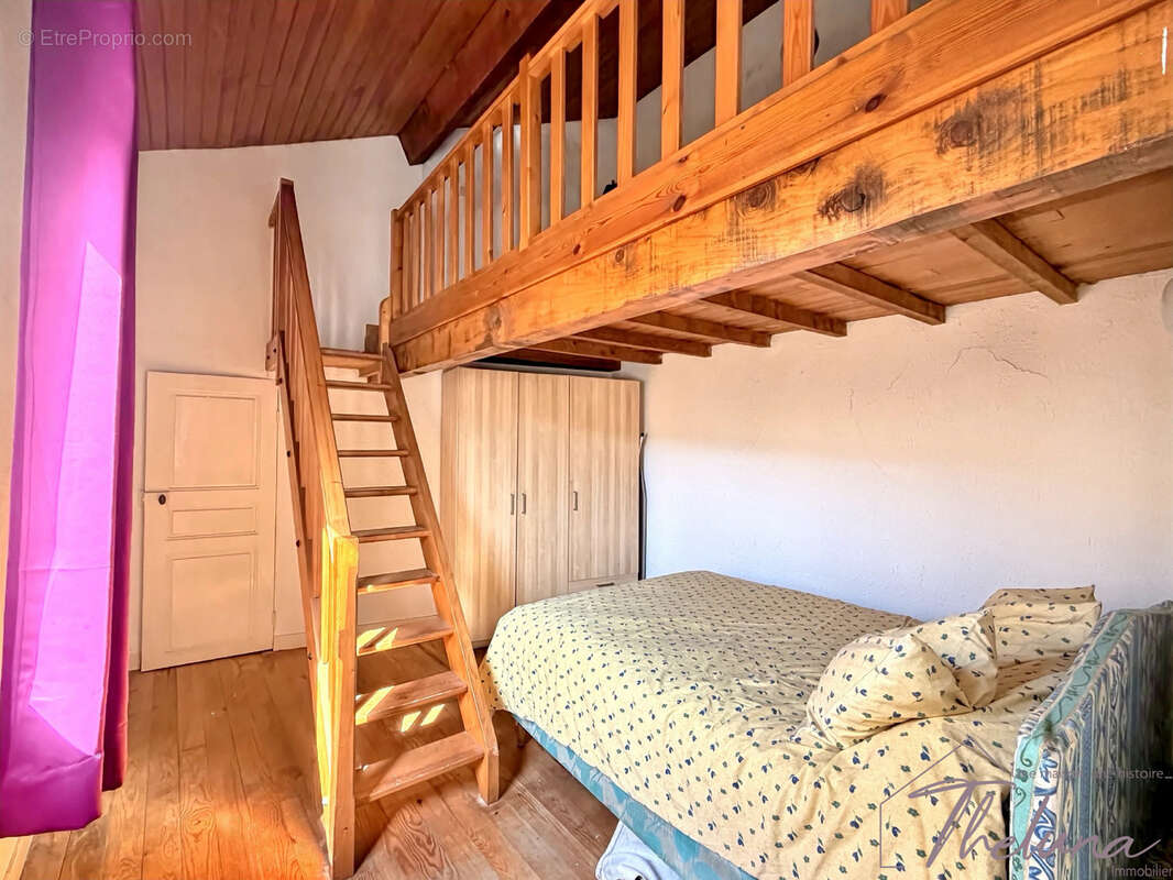 Maison à COMPS
