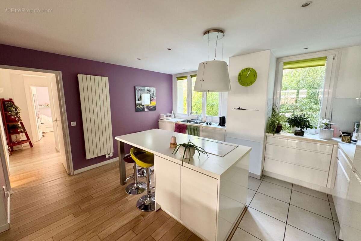 Appartement à PARIS-6E