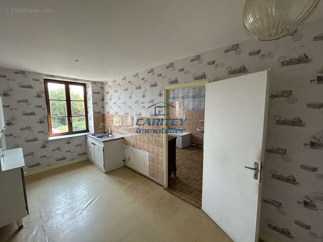 Appartement à LUXEUIL-LES-BAINS