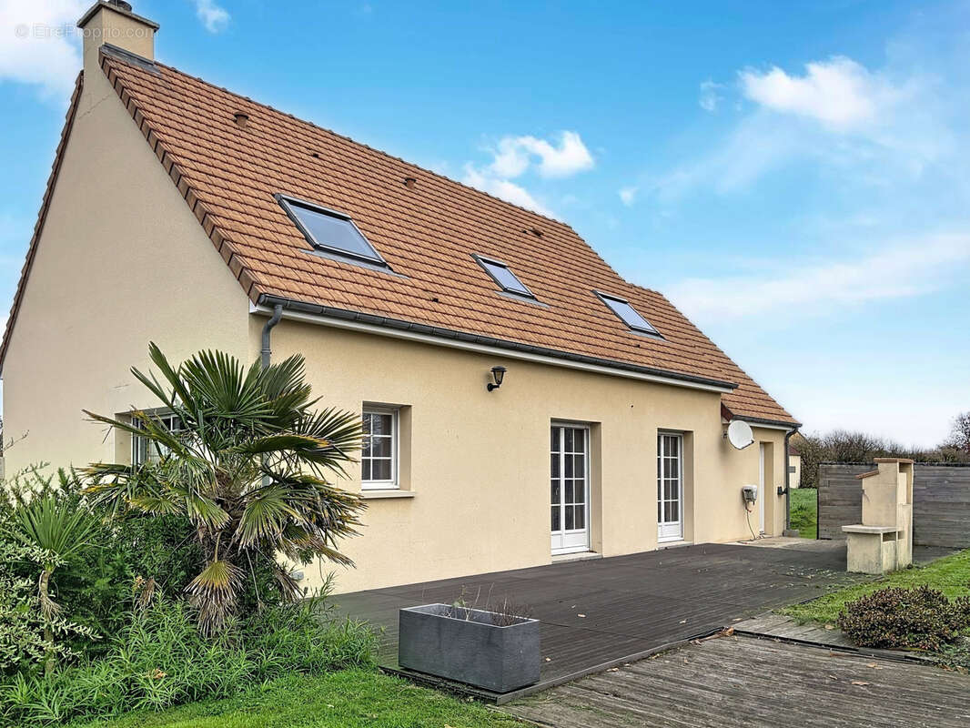 Maison à LES MOITIERS-D&#039;ALLONNE