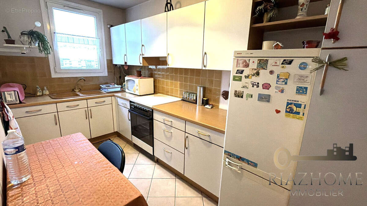 Appartement à LE BOURGET