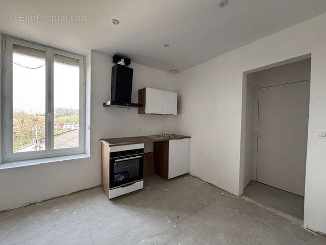 Appartement à LA HAYE-PESNEL