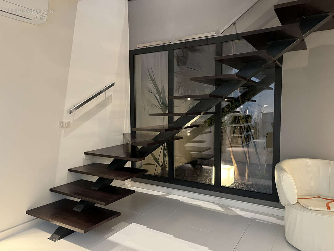 Maison à SAINT-RAPHAEL