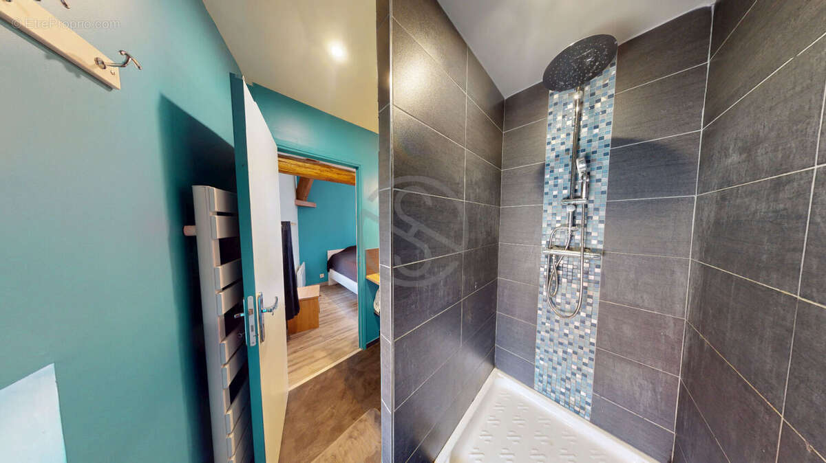 LA FRETTE  38260 - Maison familiale 89 m²  - 4 chambres - Terrain constructible de 529 m² - photo 16