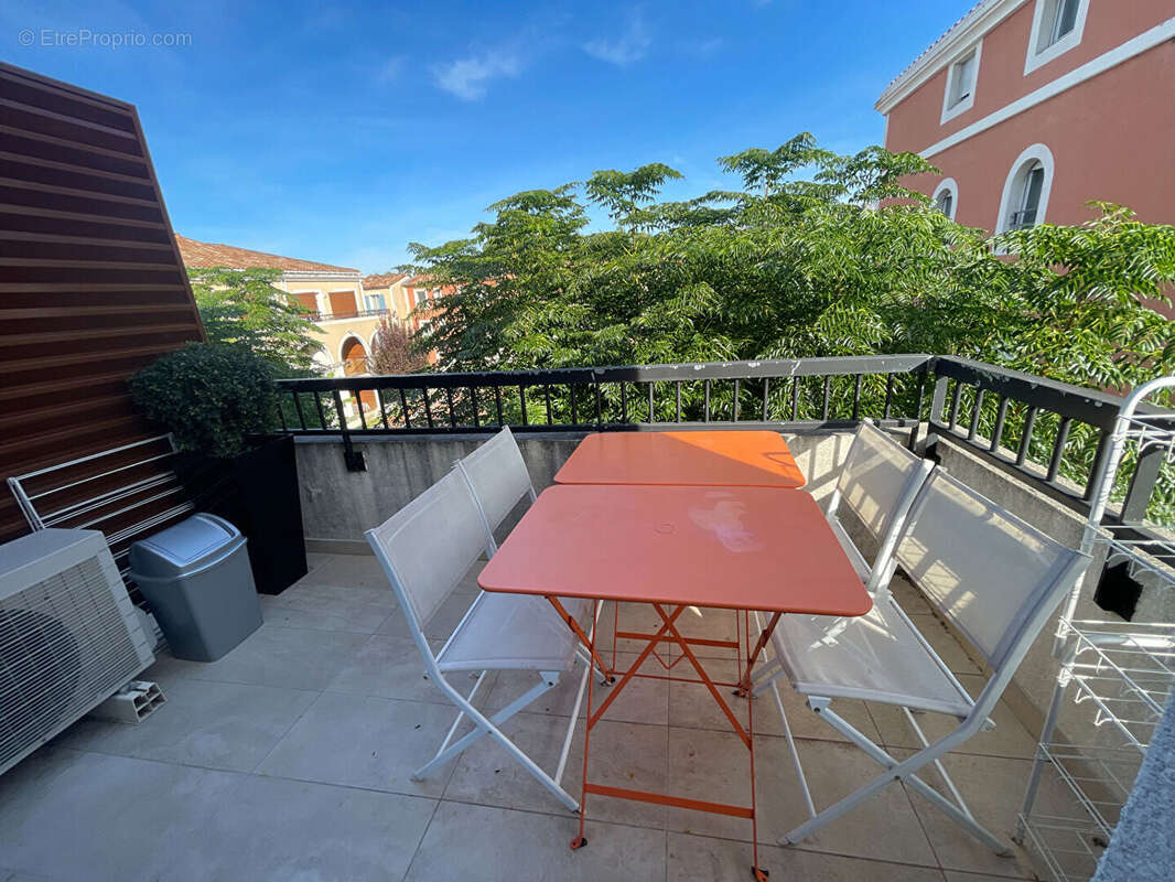 Appartement à ROUSSET