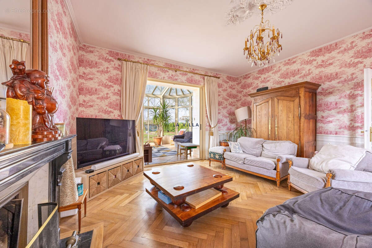 Maison à HAUTE-GOULAINE