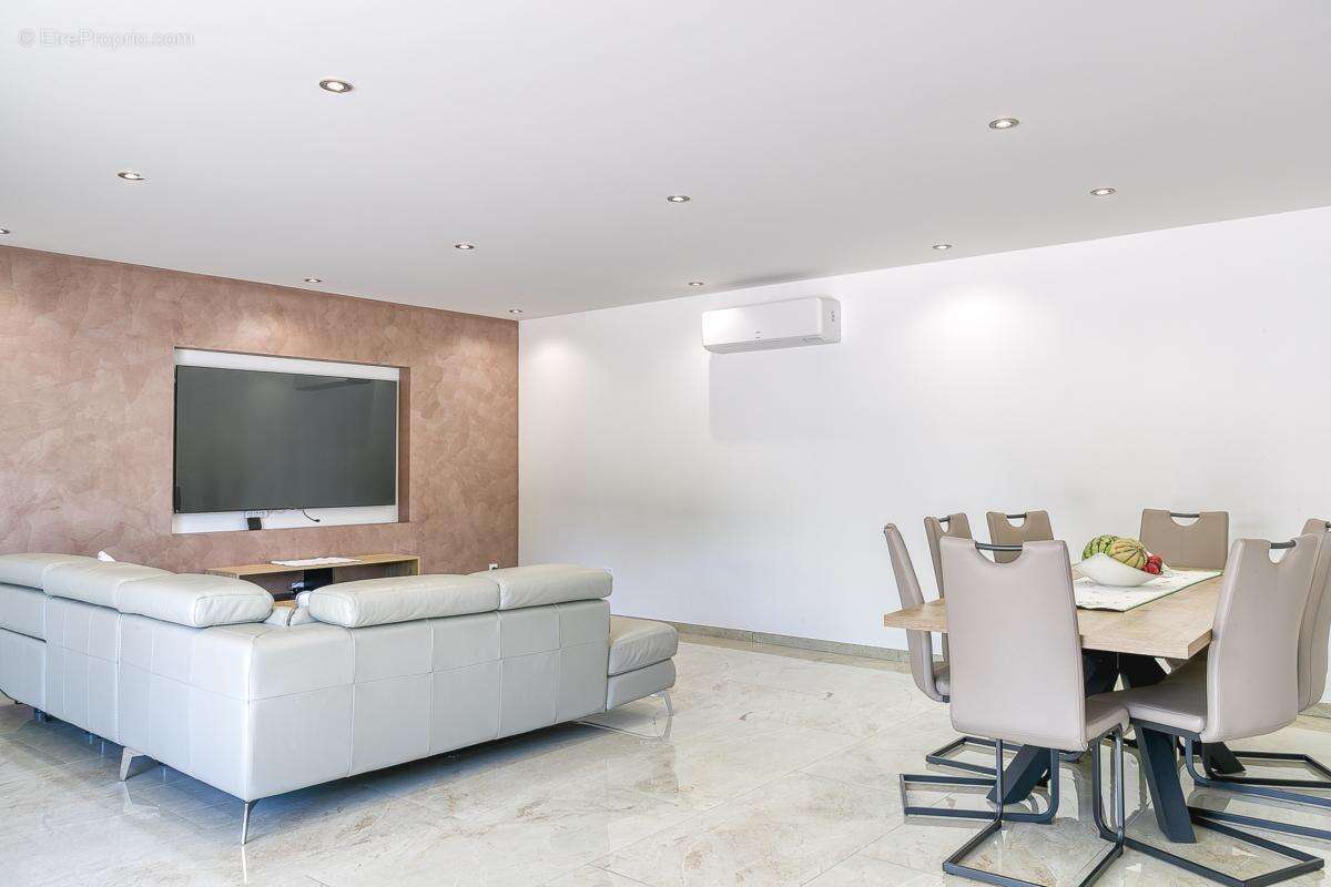 Maison à SAINT-SAVIN