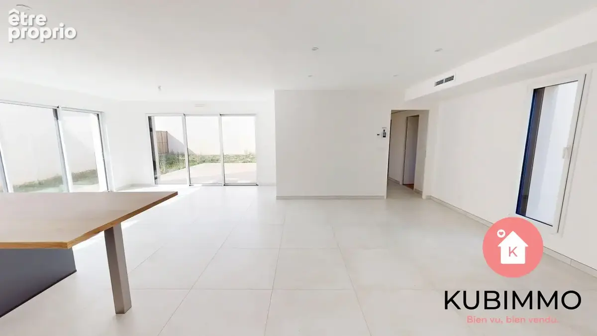 Maison 4 pièces 113 m² à vendre à Saint-Hilaire-La-Foret (85440) - photo 7