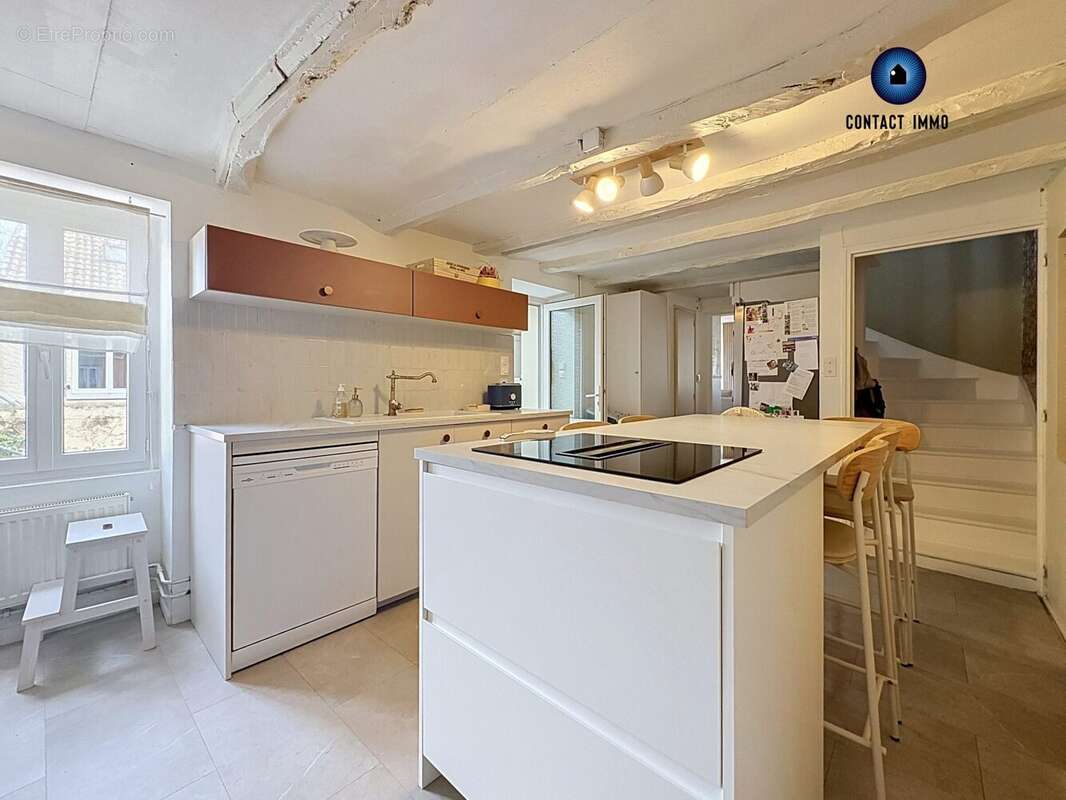 Maison 147 m² à Varetz  - photo 9