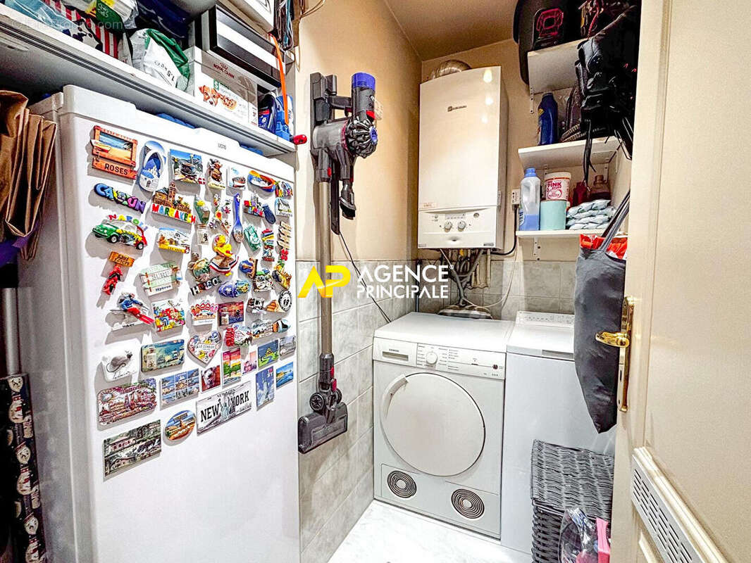 Appartement à SARTROUVILLE