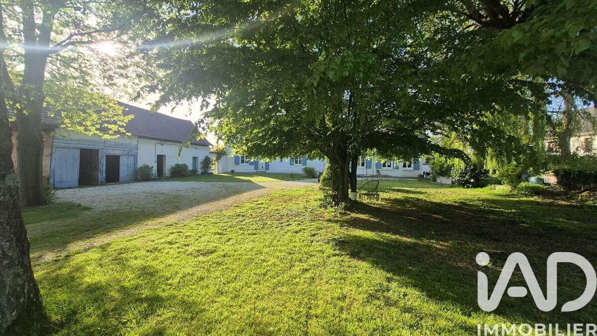 Maison 167 m² à Caours  - photo 5