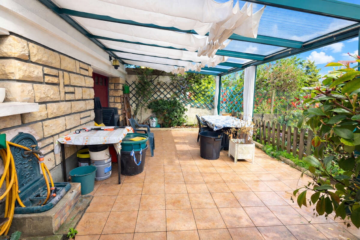 Maison à NEUILLY-PLAISANCE