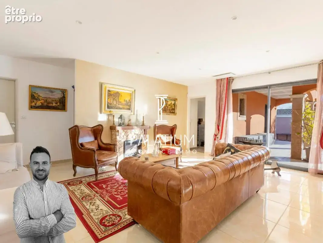 Villa plein pied 149m² - 4 chambres - Piscine - Terrain de 614m² - photo 12