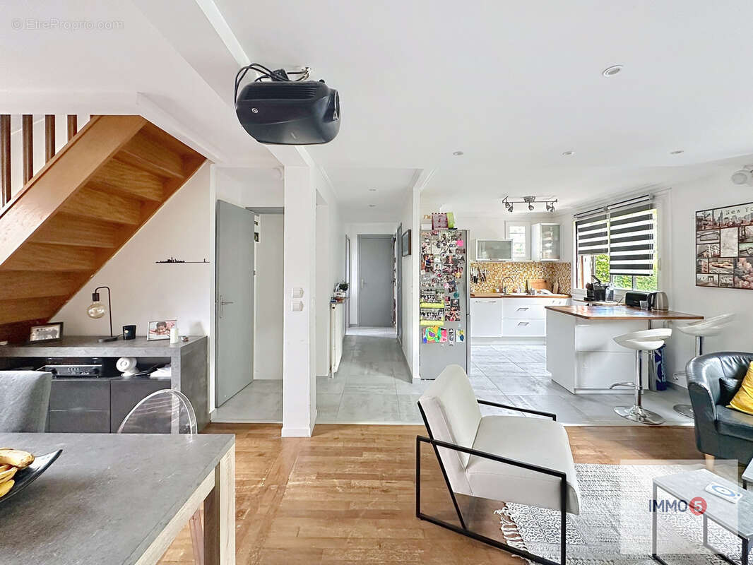 Maison à GOURNAY-SUR-MARNE