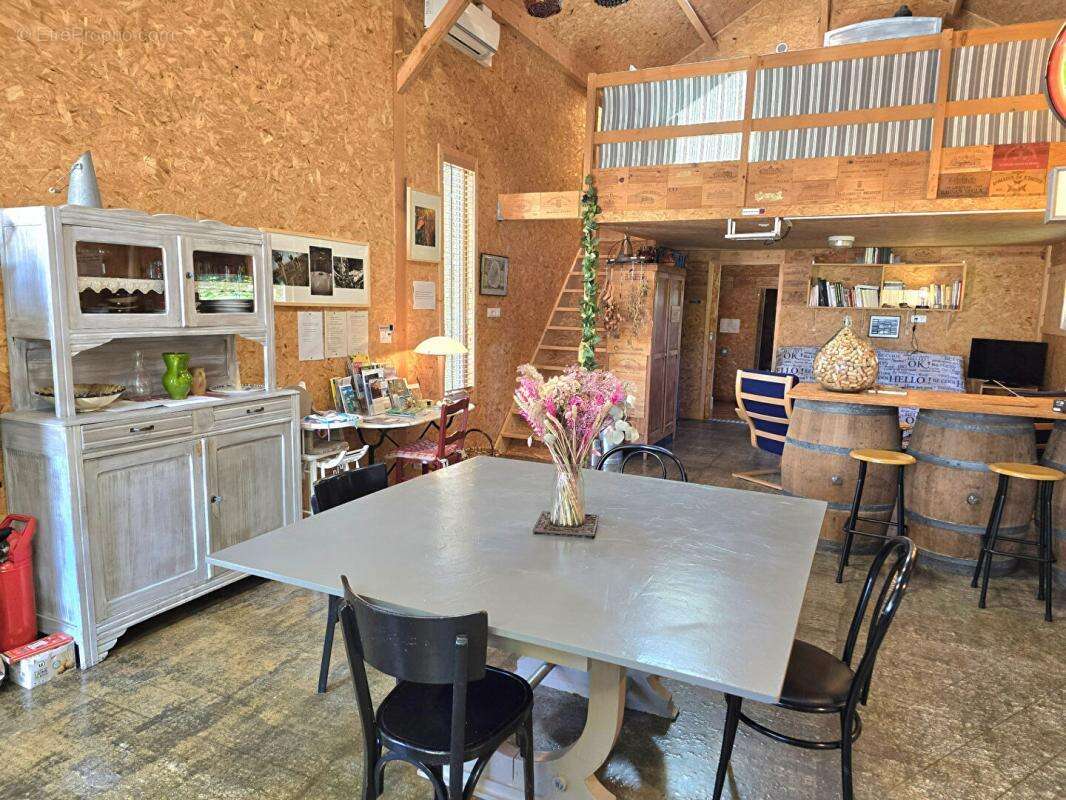 Appartement à JAURE