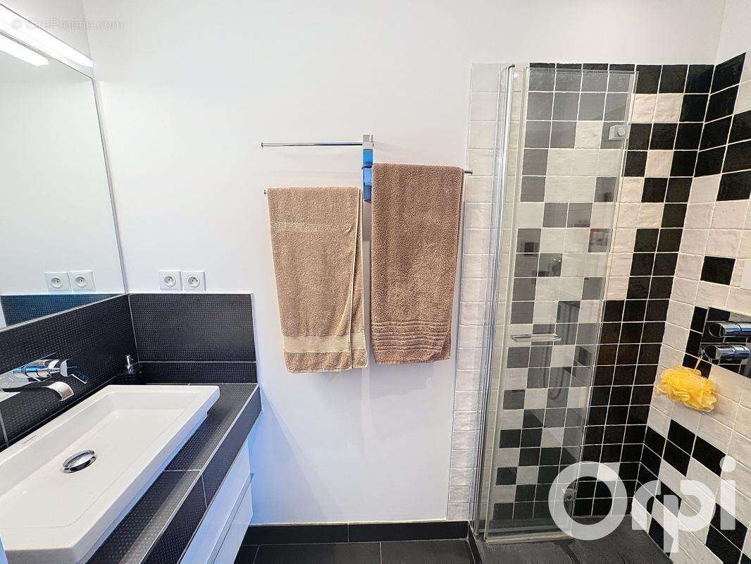 Maison à BALLAINVILLIERS