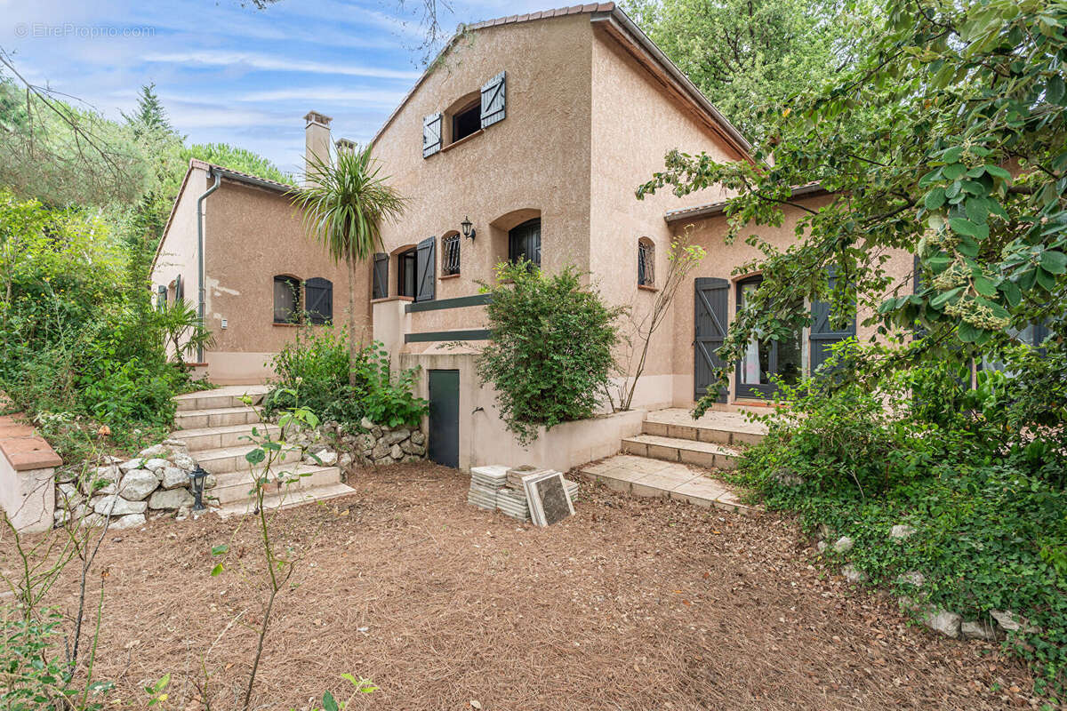 Maison à MONDONVILLE