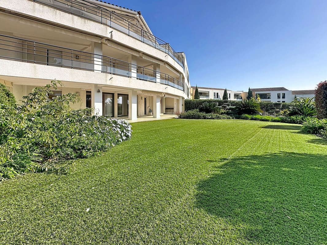 Appartement à SAINT-RAPHAEL