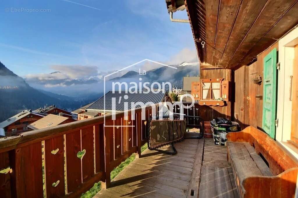 Ferme mitoyenne - a vendre - au coeur de chatel dans les portes du soleil - photo 2