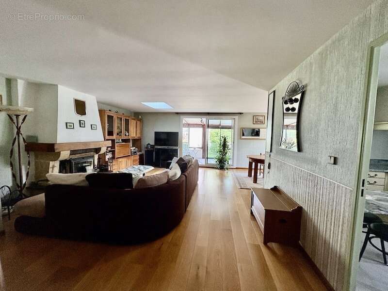 Maison à CHATEAUFORT