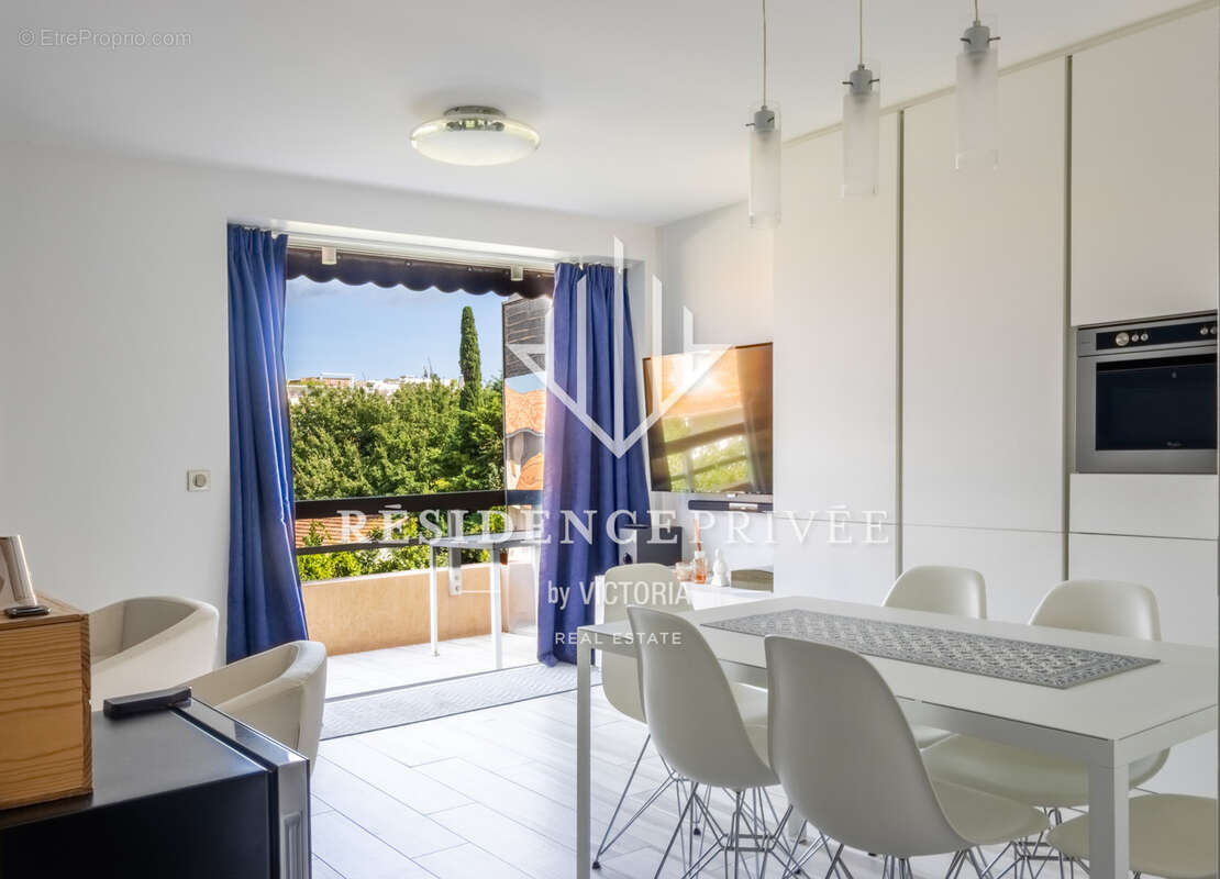 Appartement à SAINT-TROPEZ