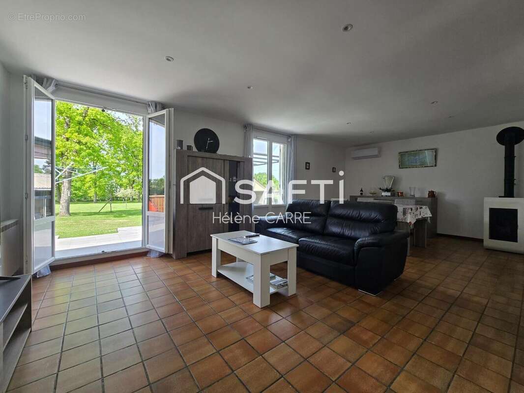 Photo 2 - Maison à MERY-SUR-CHER