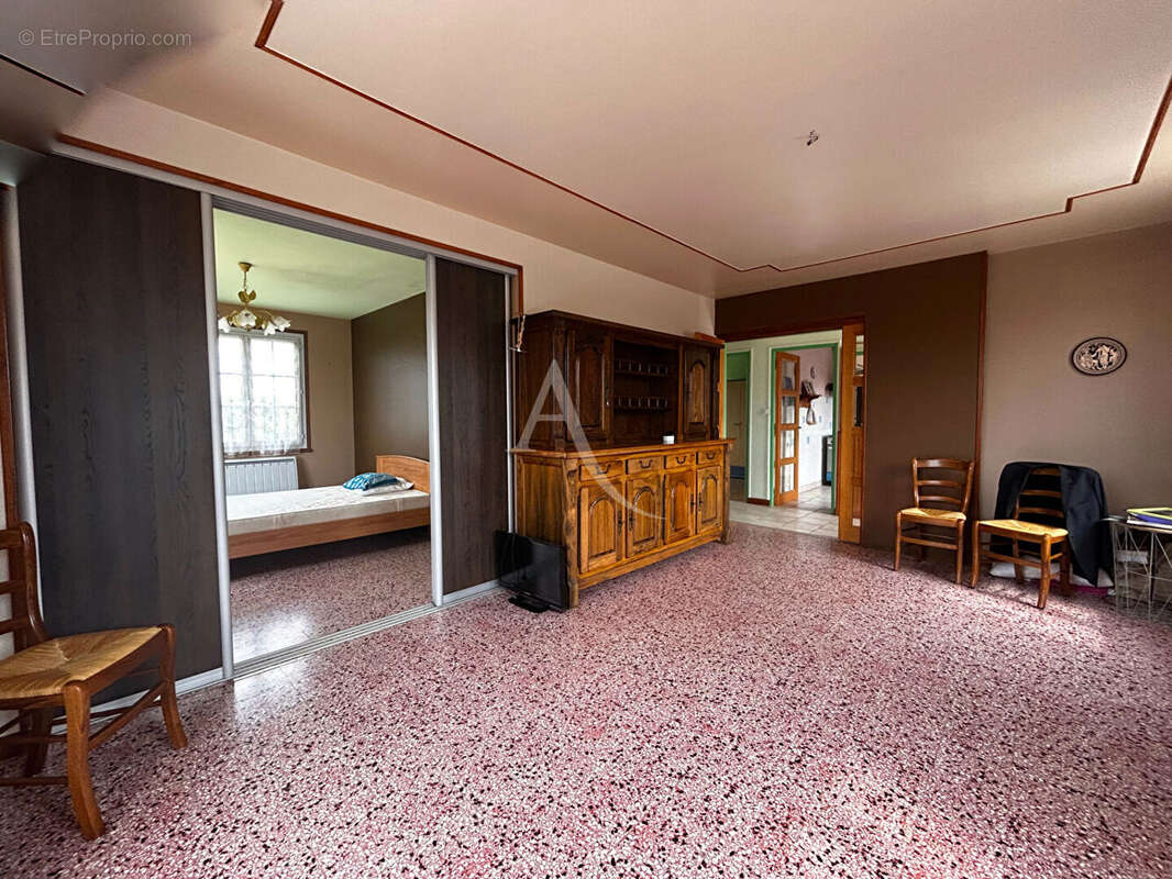 Maison à SAINT-GEORGES-SUR-CHER