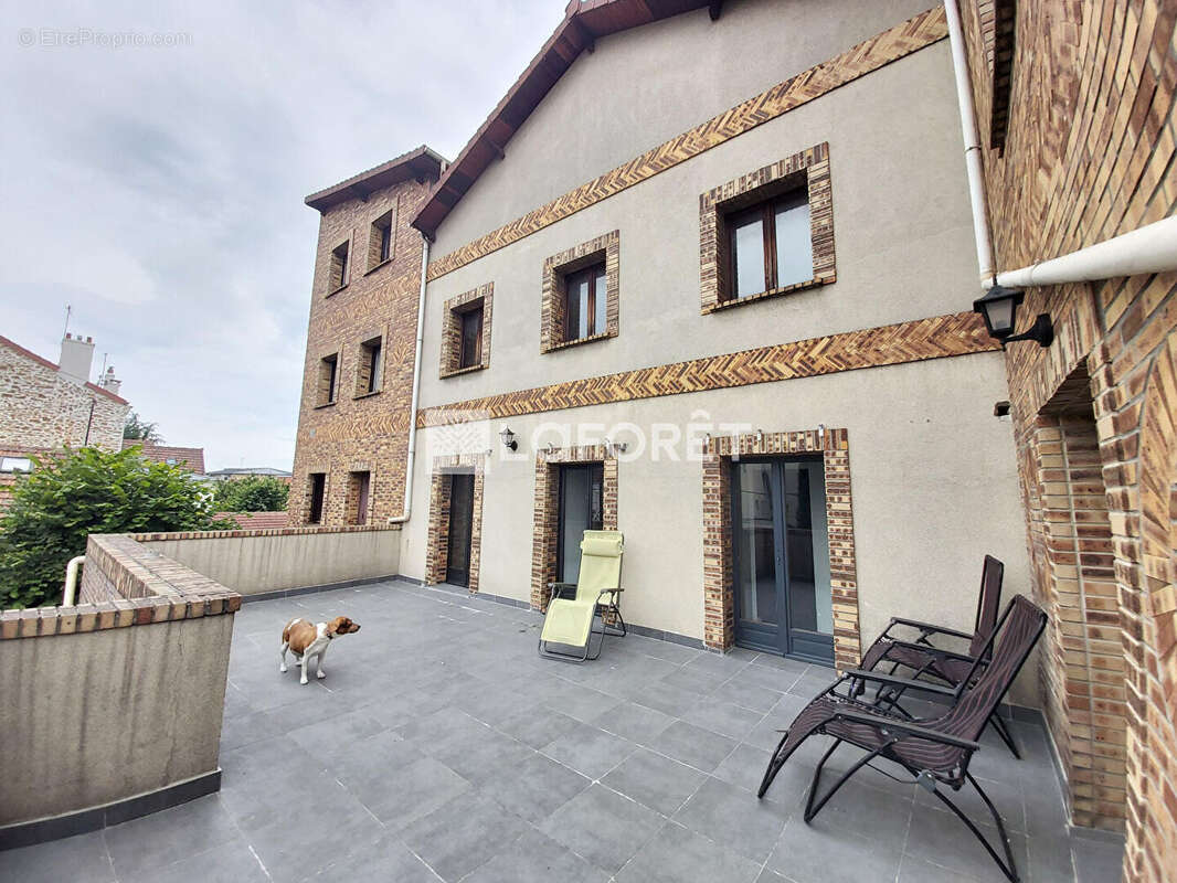 Appartement à LE RAINCY