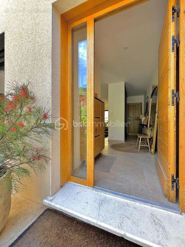 Centre historique : villa d'architecte pour clients exigeants - photo 9