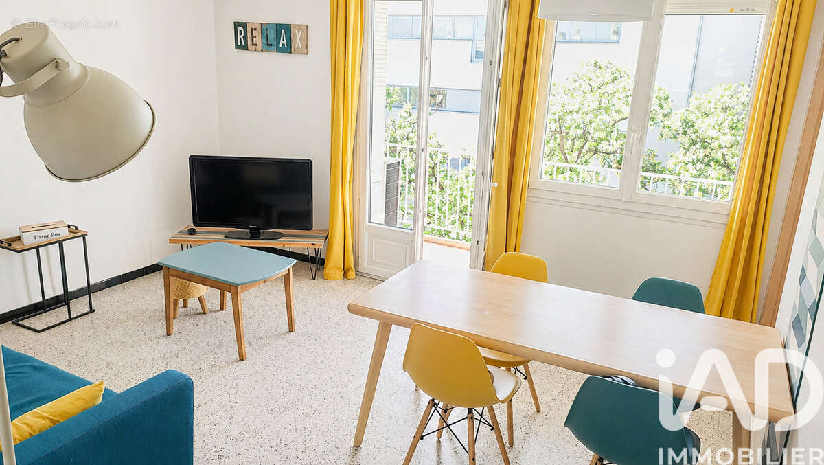 Photo 2 - Appartement à NIMES