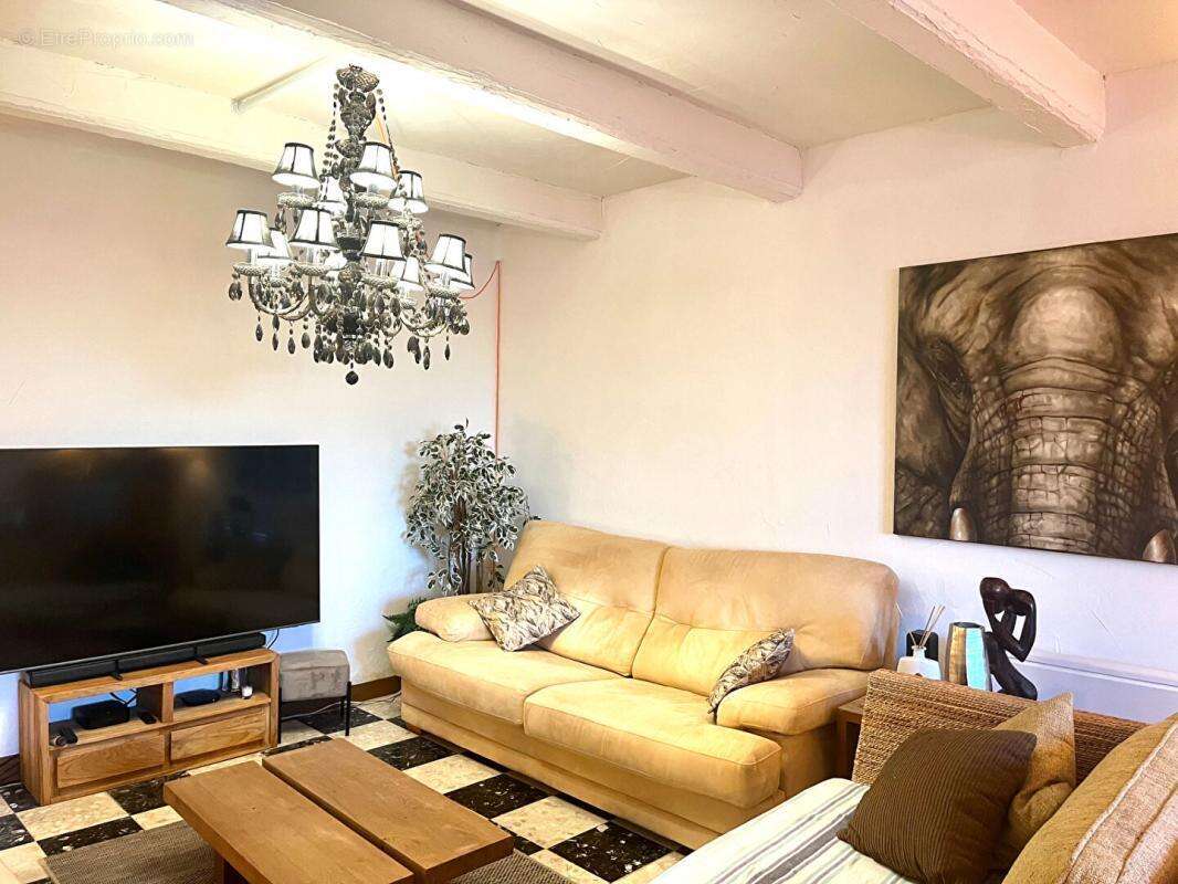 Maison à DRAGUIGNAN