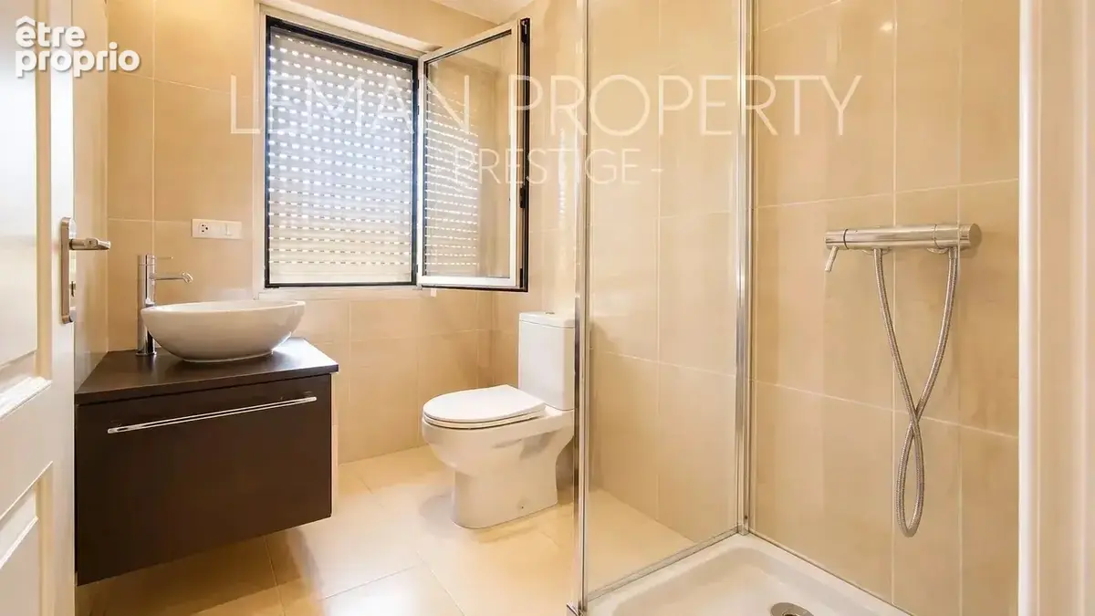 Appartement 85 m2 terrasse,loggias,parking,cave,piscine - photo 8