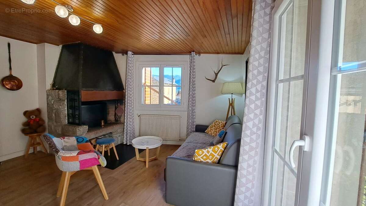 Appartement à FORMIGUERES