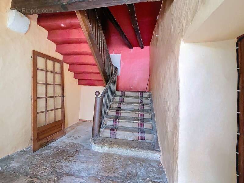 Maison à SAINT-LARY