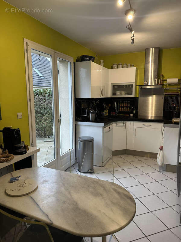 Maison à LIVRY-SUR-SEINE