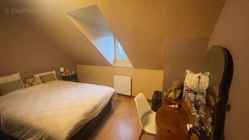 Maison à SAINT-NICOLAS-DU-PELEM