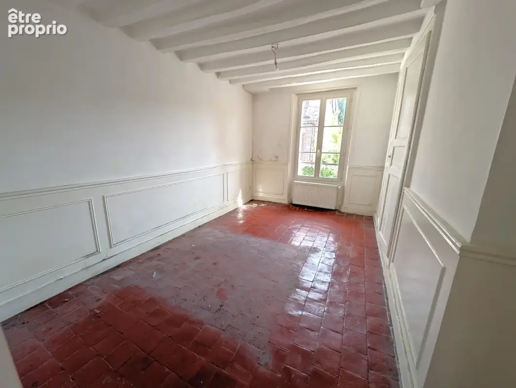 Maison ancienne avec 5 chambres au centre de la Ferté Loupière de 192m2 habitables sur jardin de 280m2 et jard - photo 7