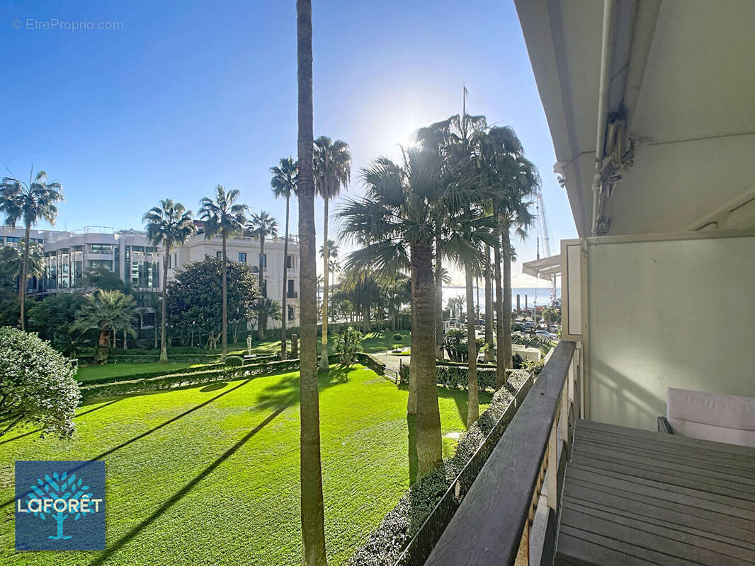 Appartement à CANNES