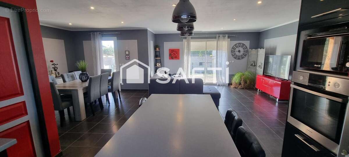 Maison 107 m² à Lezignan-Corbieres  - photo 4