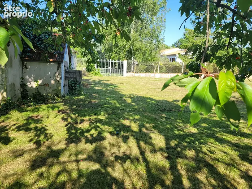 SAINT LAURENT DE LA PREE maison ancienne de 178 m² sur parcelle de 1650 m² - 2 garages - photo 15