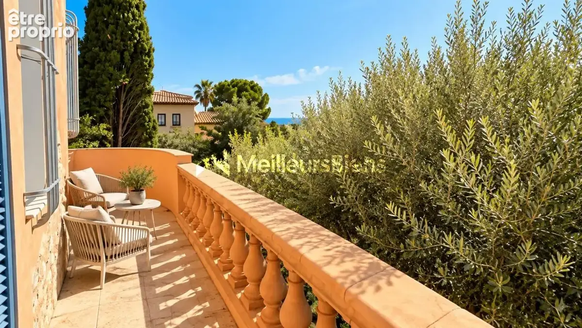 Roquebrune-Cap-Martin – Villa de prestige 295 m² avec piscine, vue mer et terrain de 1 264 m², proche Monaco - photo 8