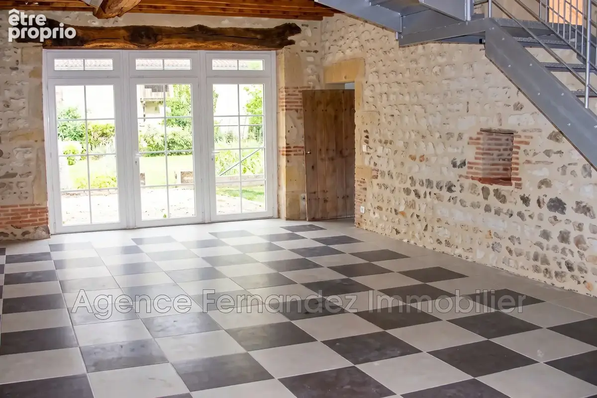 Maison 6 pièces 175 m² à vendre à Semur-En-Brionnais (71110) - photo 9