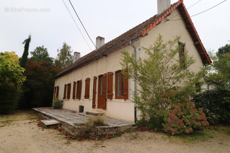 Maison à SAINT-ENNEMOND