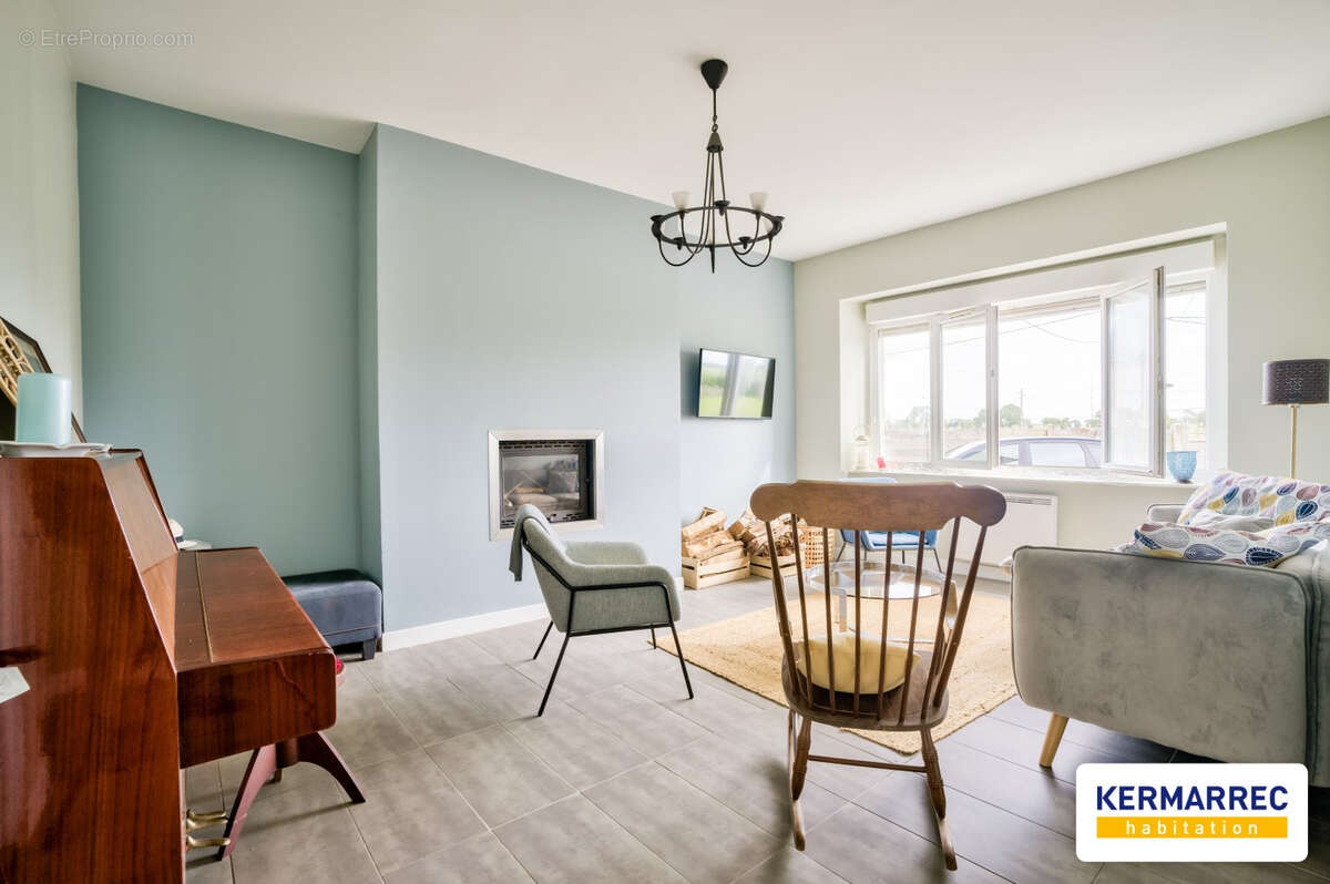 Maison à SAINT-MELOIR-DES-ONDES