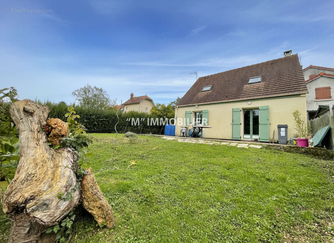 Maison 3 chambres garage / Gare a pied - photo 9